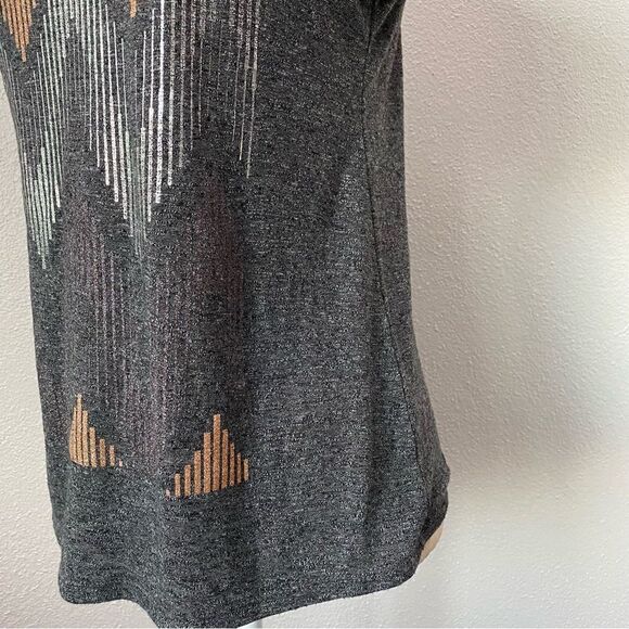 Apt 9 Gray Tee Metallic Design Short Sleeve Shirt PXS - Picture 8 of 11
